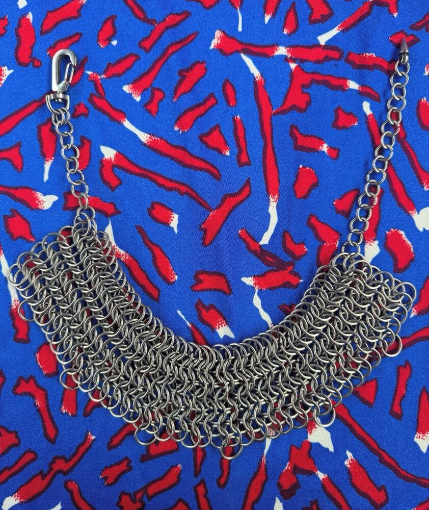 Chainmail choker