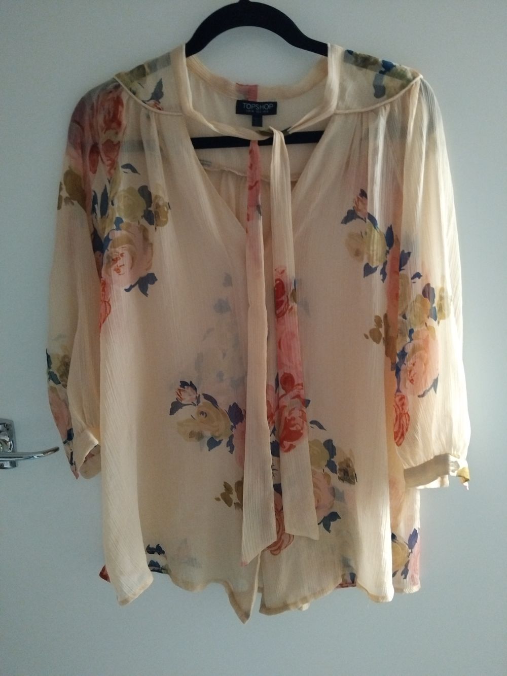 Beautiful elegant dress shirt.