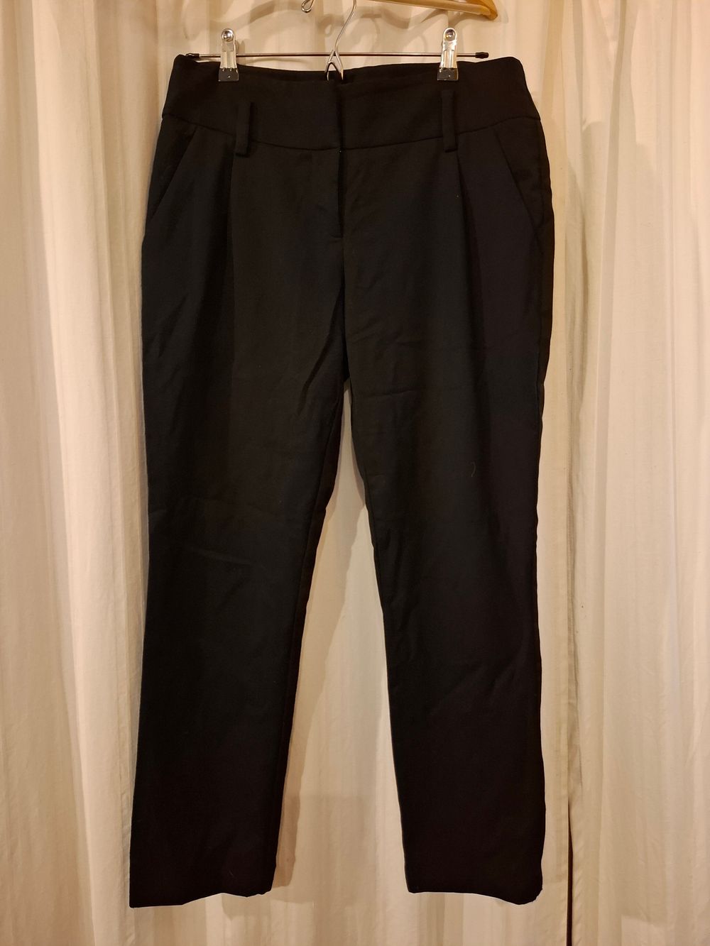 Tailored black pants