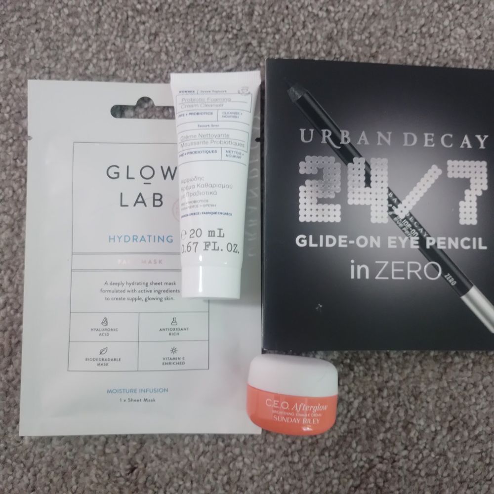 Sunday Riley CEO afterglow, Korres cleanser, Glow lab mask, Urban Decay eye pencil