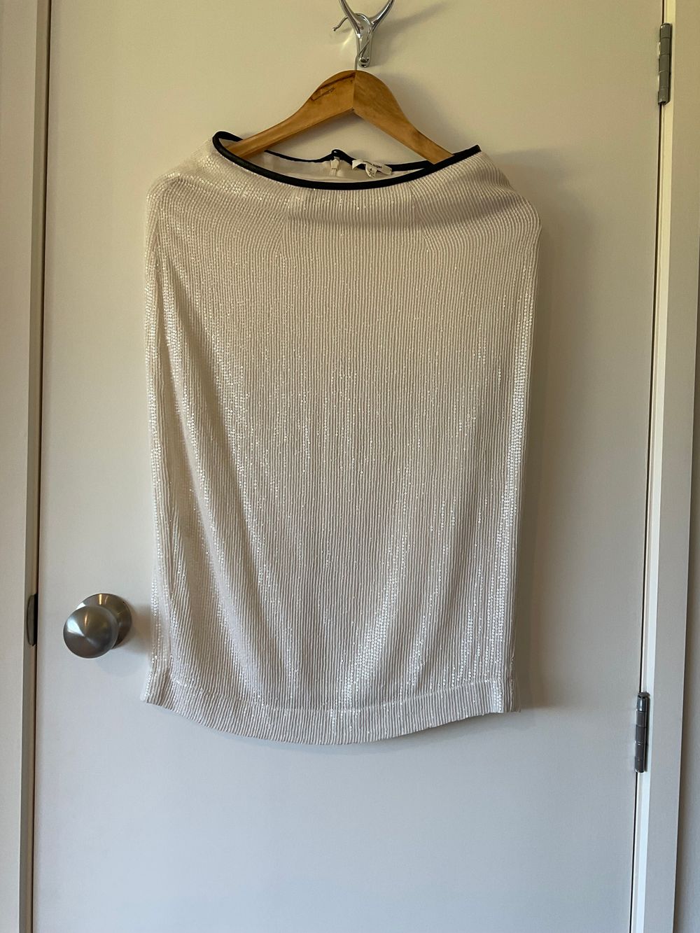 Juliette Hogan White Sequin skirt