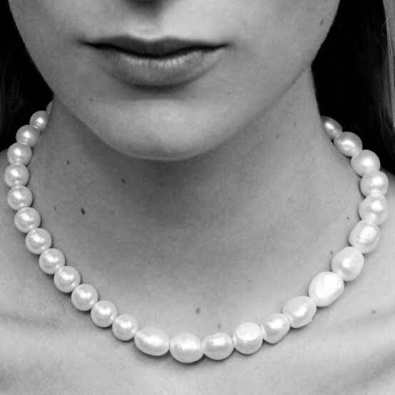 Sophie Buhai - Sophie Buhai Mixed Pearl Collar on Designer Wardrobe