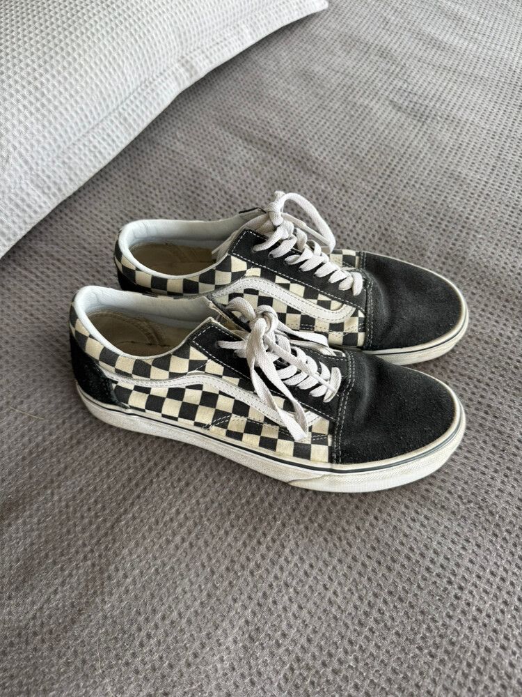 Checkered Old Skool Vans