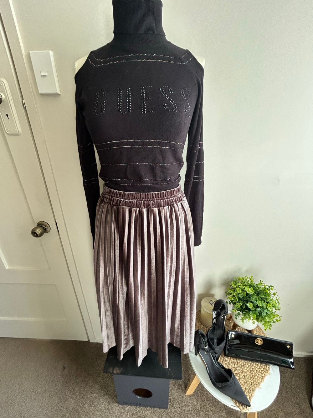 GUESS Black Cold-Shoulder Turtleneck Jumper