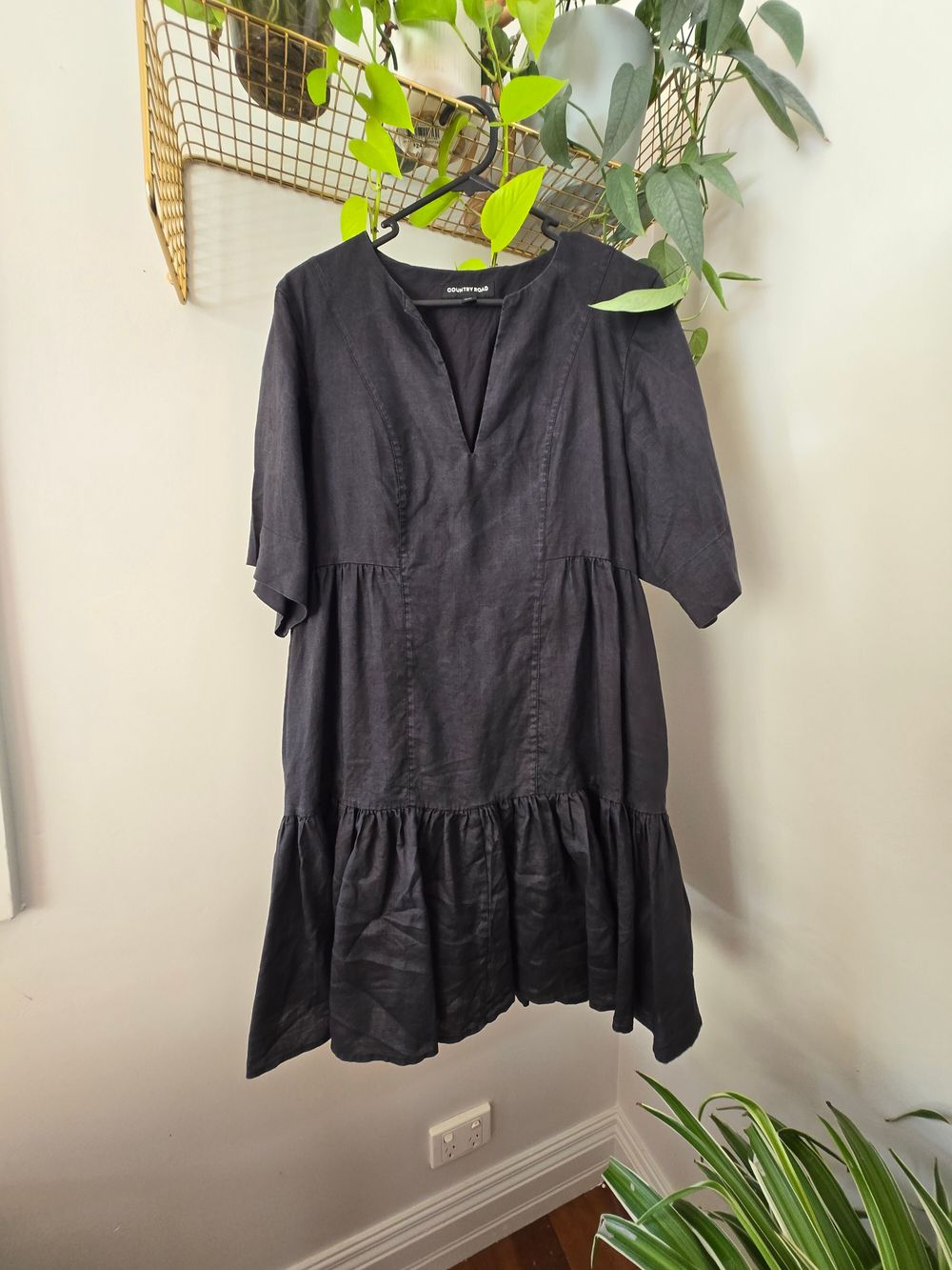 Country load black linen dress