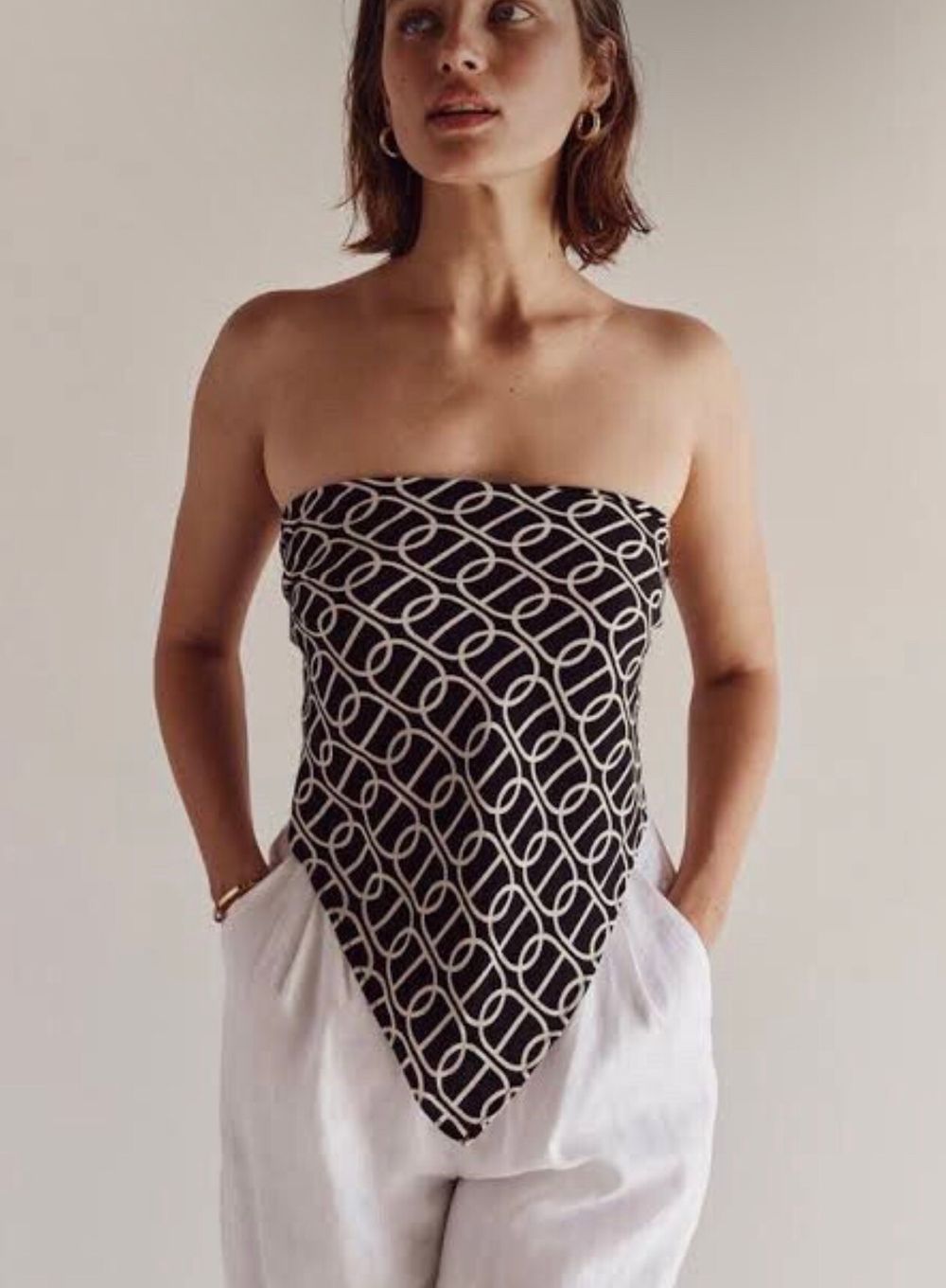 Dissh scarf top