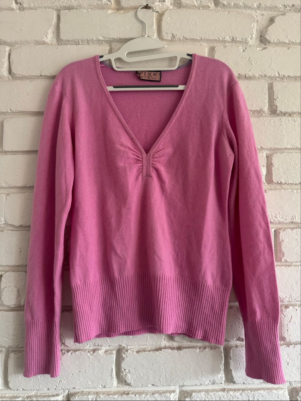 Thomas Pink Pink Cashmere V-Neck Jumper