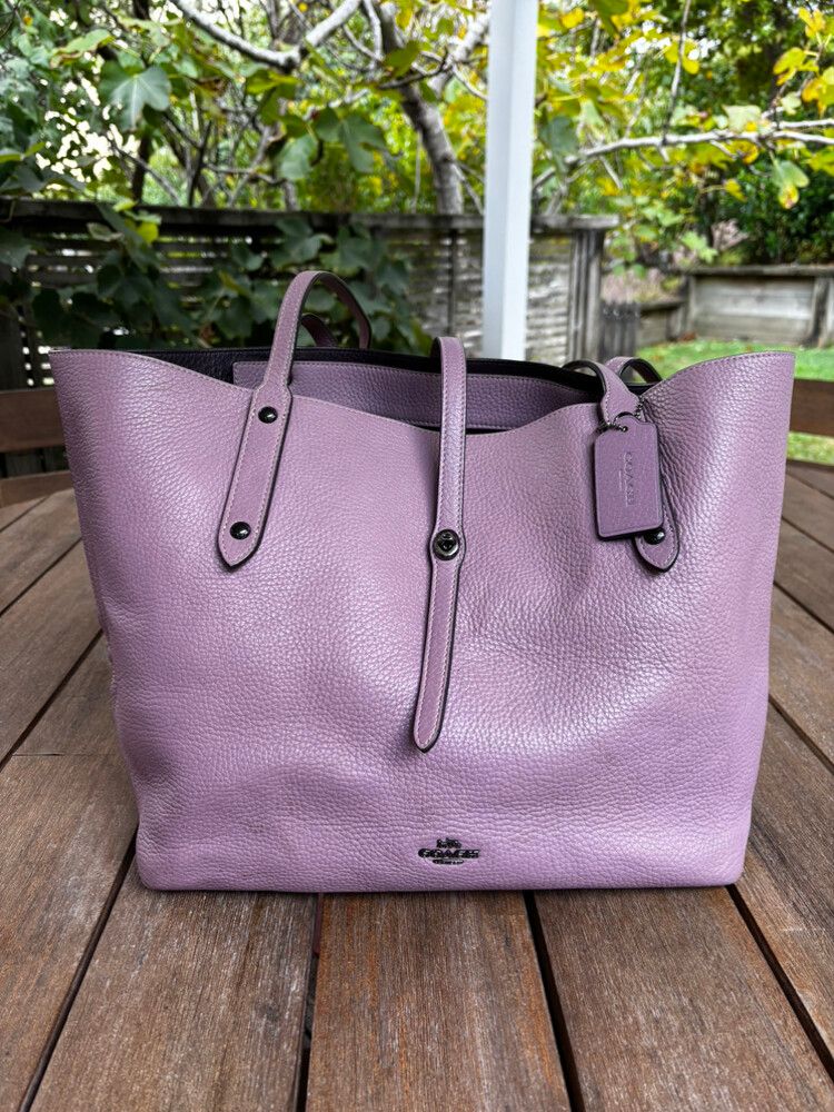 Coach City Tote – Lavender Leather