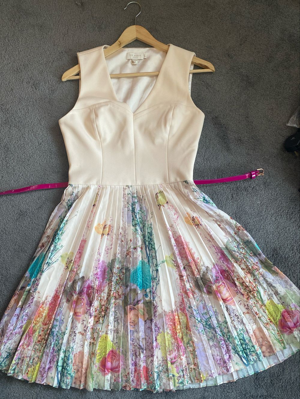 Beautiful Ted Baker Dress With Pleated Skirt