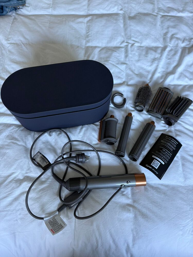 Dyson Airwrap Multi-Styler (Long Barrel)