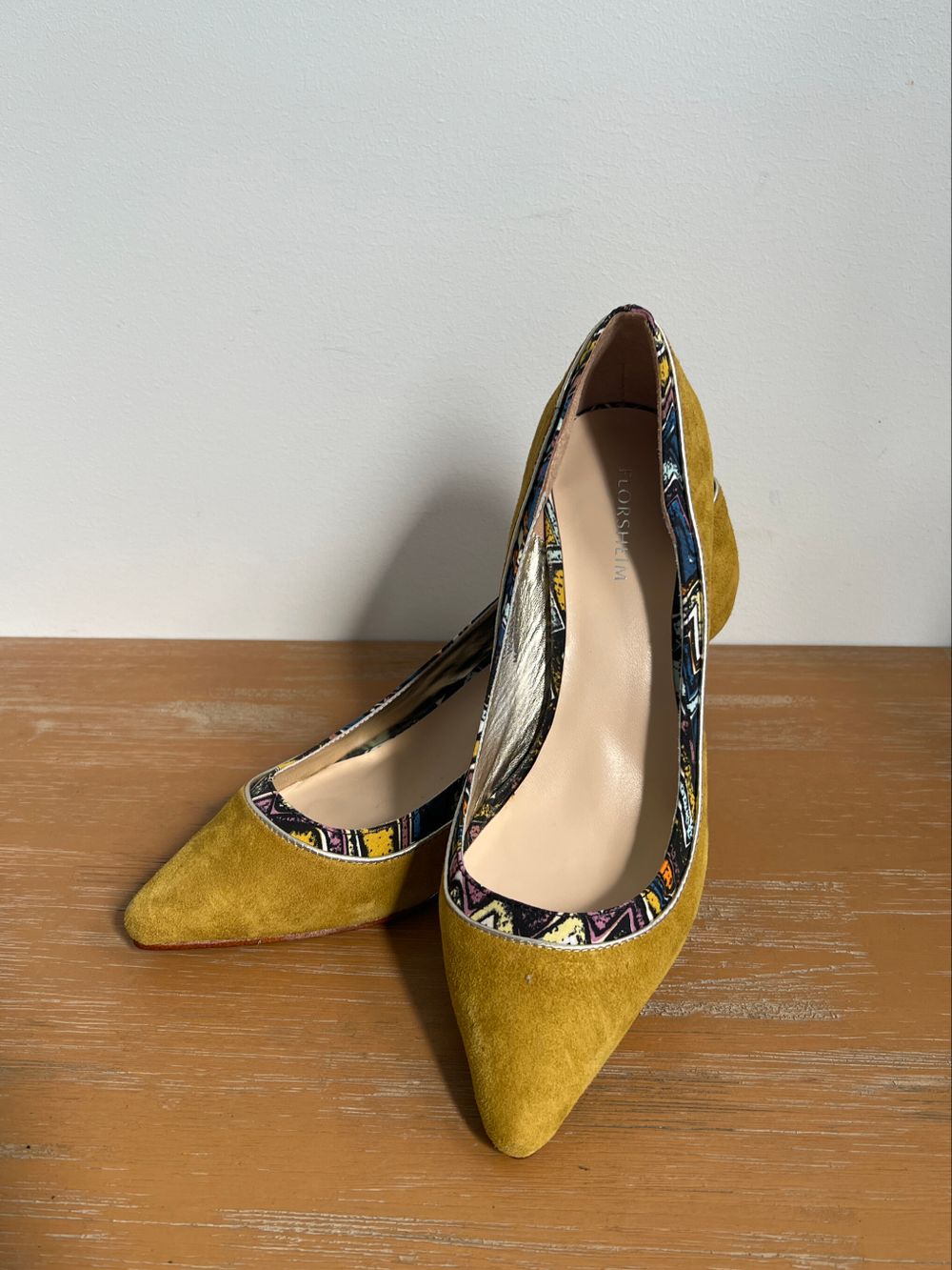 Florsheim Yellow Suede Heels Size 40