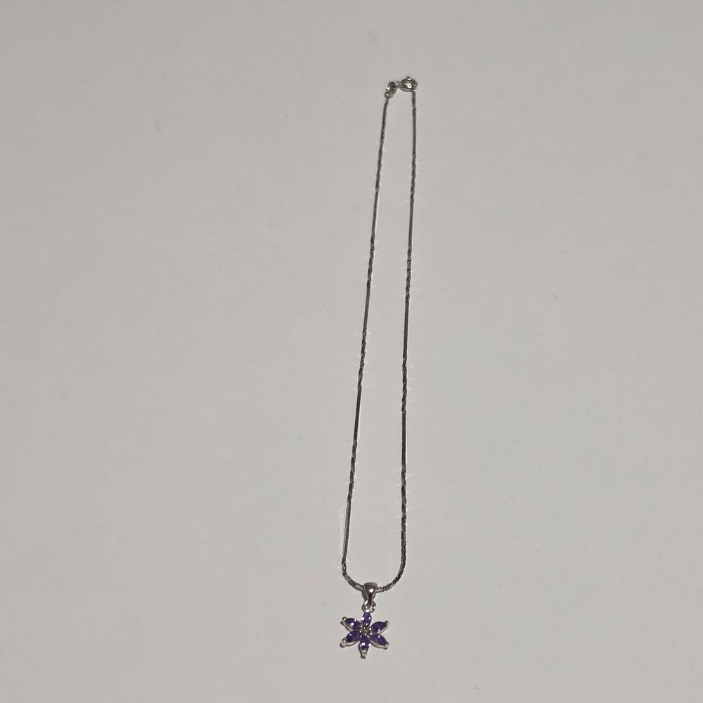 Silver Purple Flower Pendant Necklace .b6