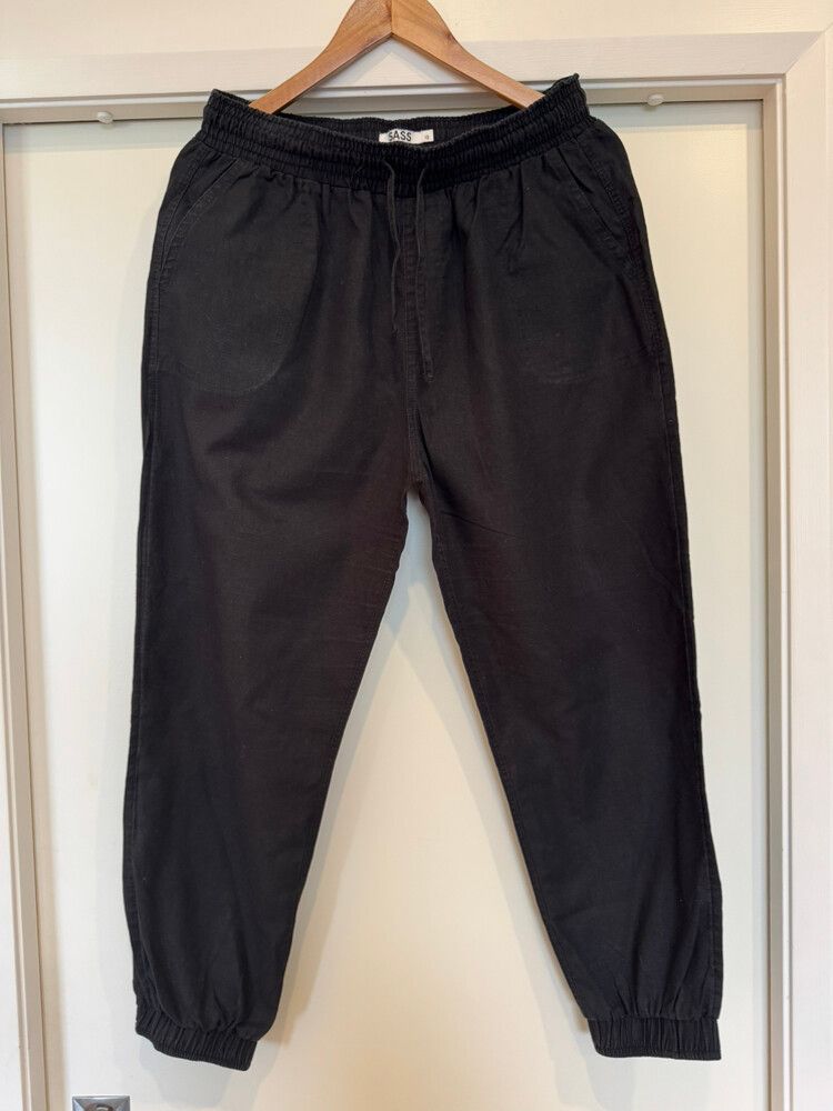 Black linen Sass pants
