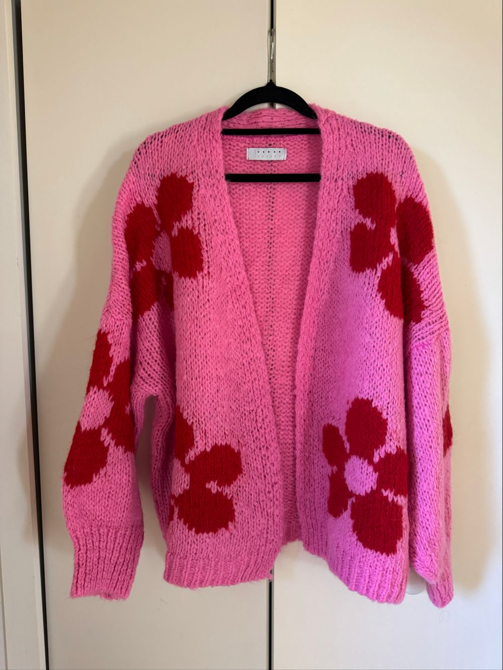 Urban Luxury Pink Floral Knit Cardigan