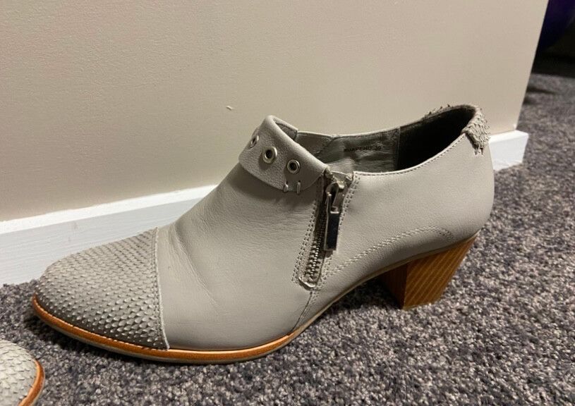 Grey Belle Scarpe Ankle Boots