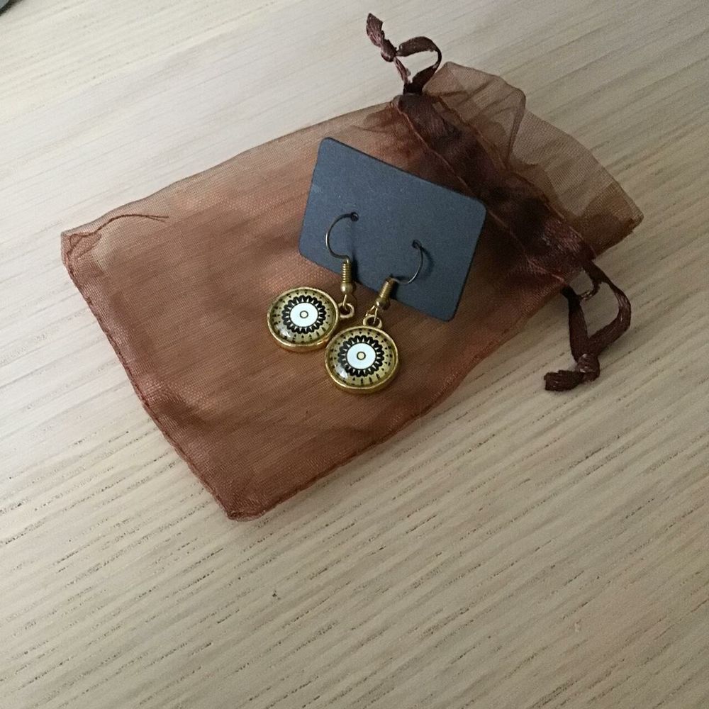 Vintage boho chic glass drop earrings