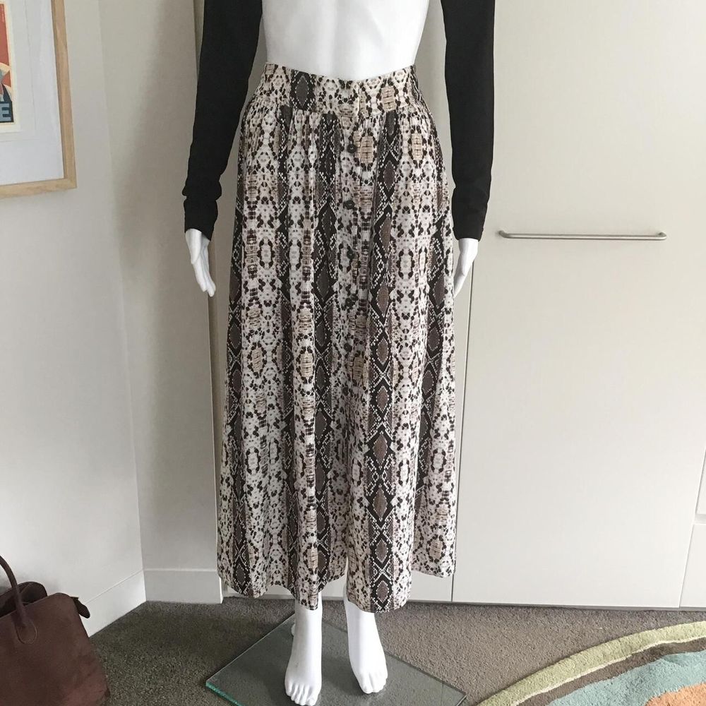 Witchery Snakeskin Print Button-up Full Skirt/Size 10/Exc Condition