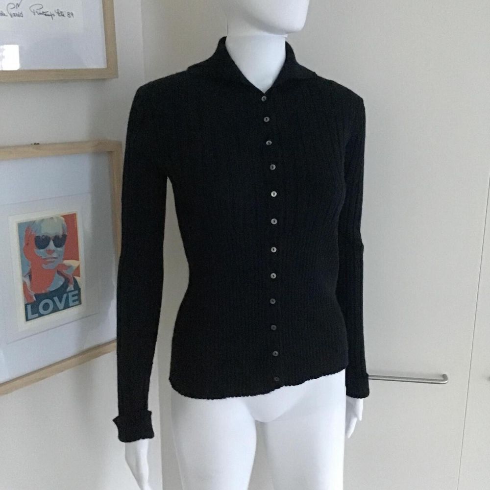 David Lawrence Merino Wool Ribbed-Knit Sweater/Size XS-S/Mother of Pearl Buttons