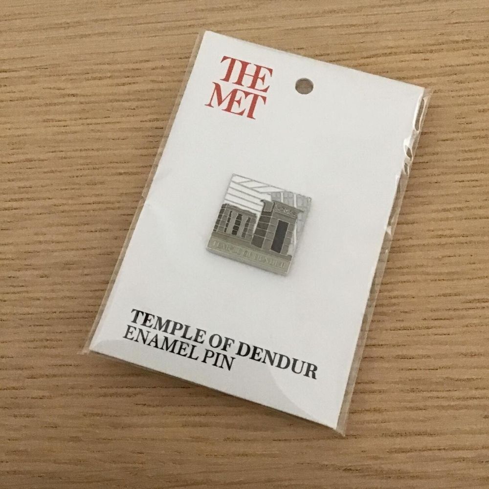 The MET Museum New York - Temple of Dendur Egyptian Enamel Pin/New & Sealed/FREE SHIPPING WITHING AU & NZ