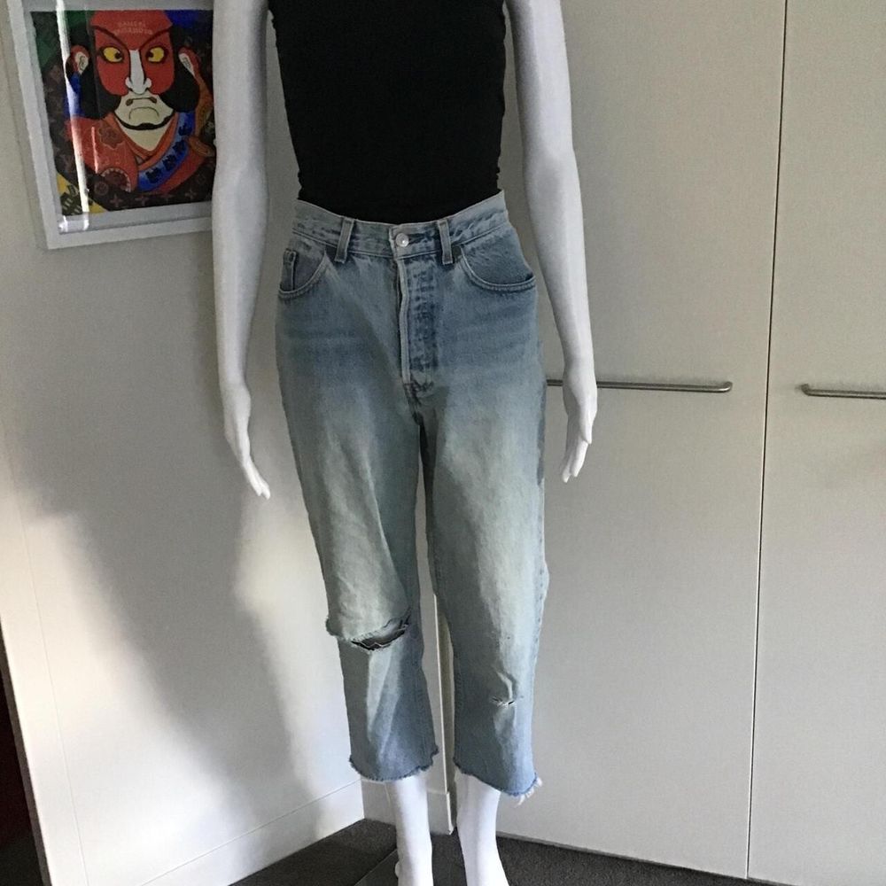 VTG 1980s LEVIS 901 Light-Wash High-Rise Mom JEANS W26 L25/Distressed/Old Label