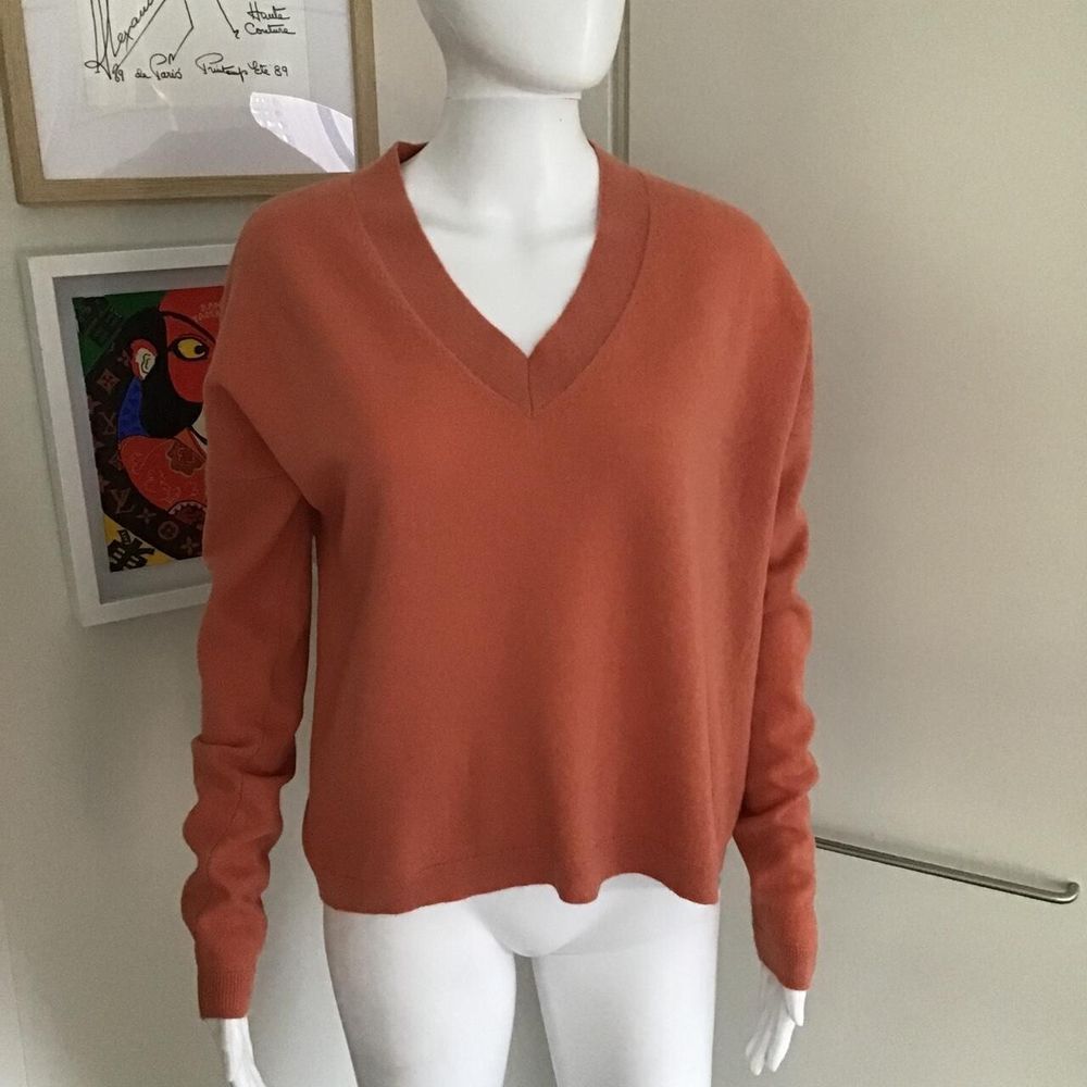 Oroton 100% Wool Italian Yarn Salmon-Coloured Boxy O/S V-Neck Sweater/Small