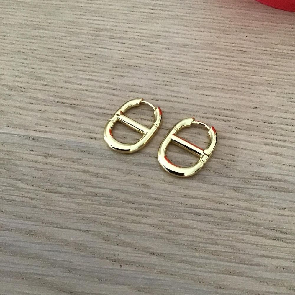 Equestrian Yellow Gold-Plated Hoop Earrings / Brand New/Free Shipping