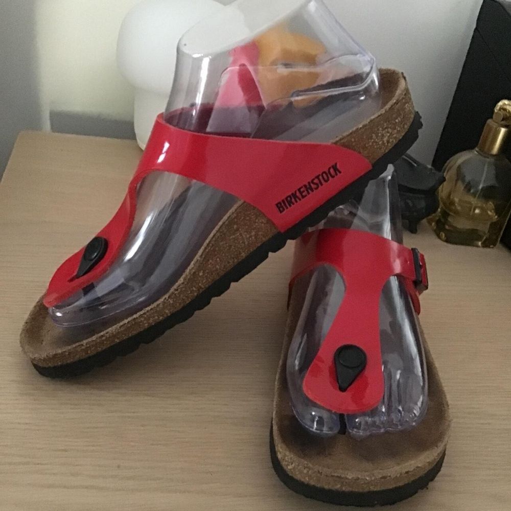 Womens Red Patent BIRKENSTOCK Gizeh Thong Style Sandals Size 38 (US 7)/Free Shipping