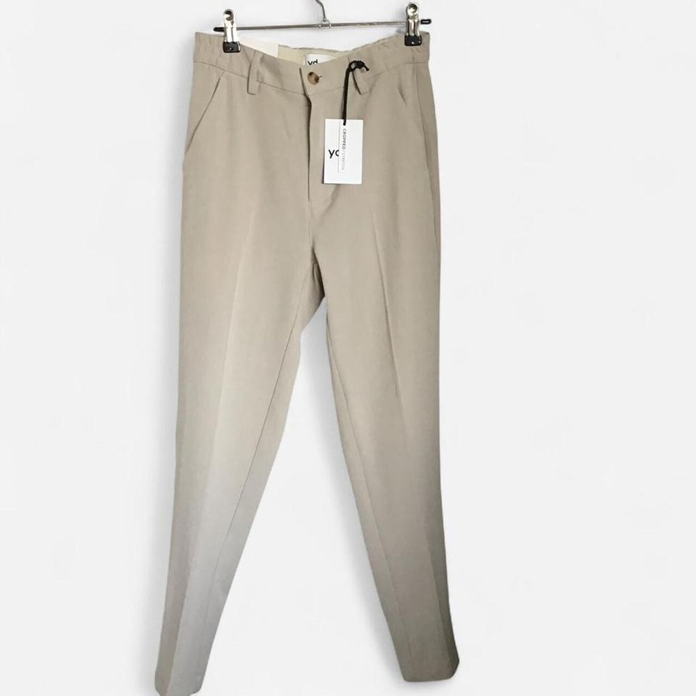 YD stone/beige cropped chino women’s pants/Size 26''W/BNWT/NZ$130