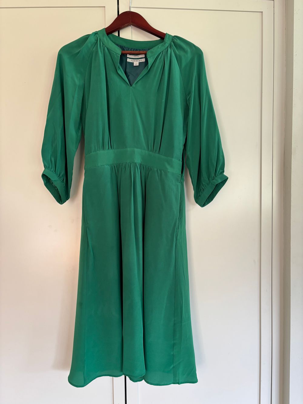 green emerald velvet dress MORANA DRESS