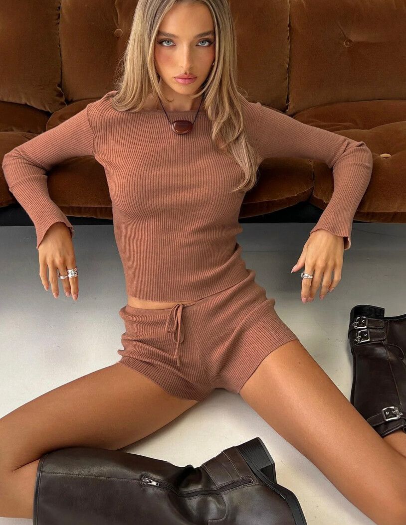Princess Polly low rise knit shorts
