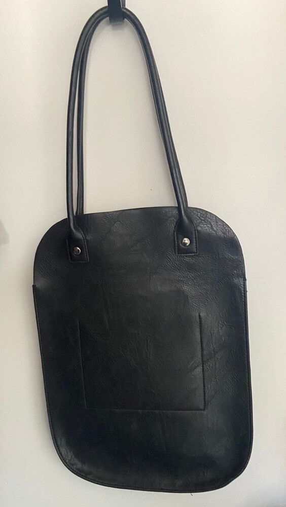 Bblack Moana Road - The Mt Maunganui Bag