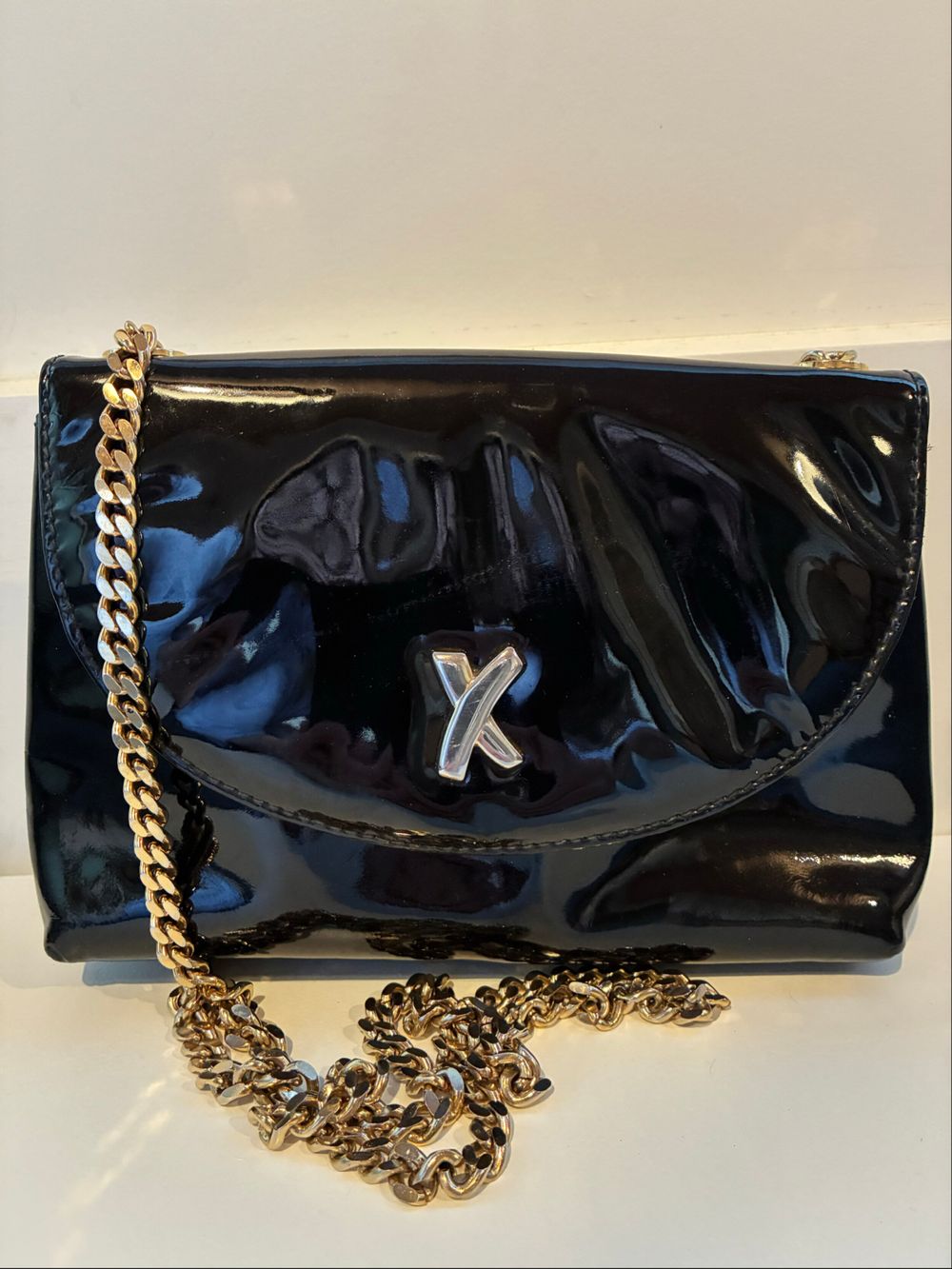 Vintage 80s Paloma Picasso 'Kiss' Black Patent Leather Shoulder Bag