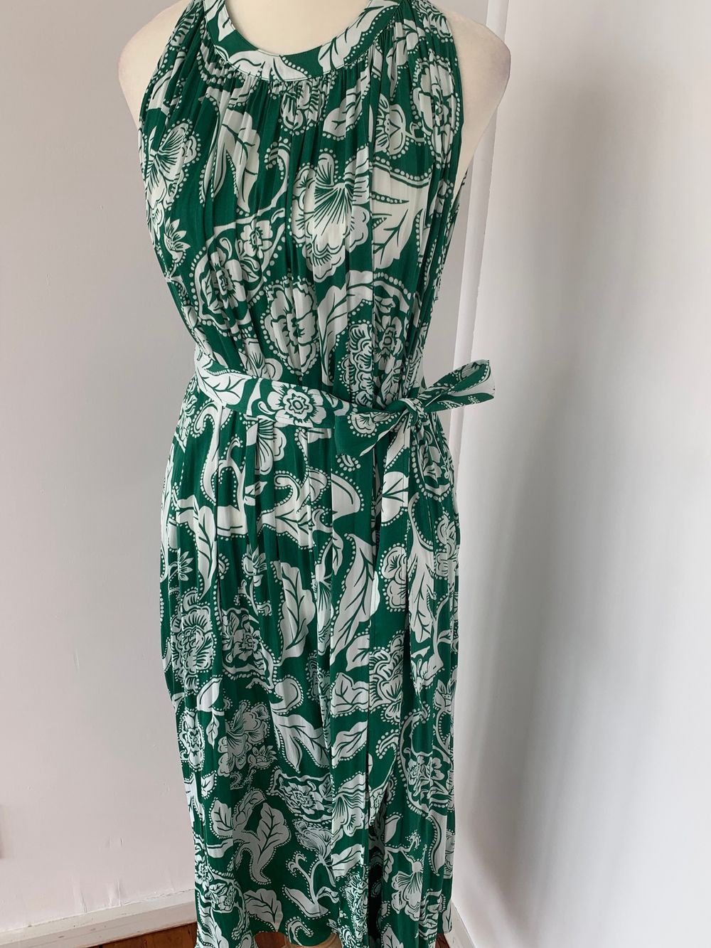 slim fit dress slacks Malvern Maxi Dress Green