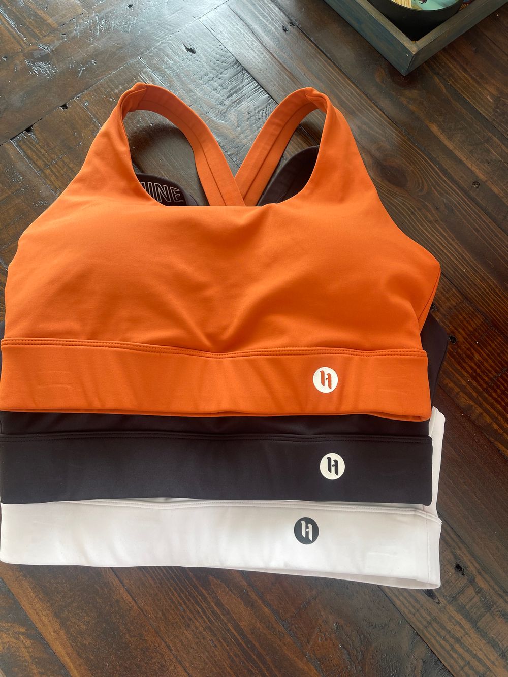 Hine Sports Bras/Tops X3