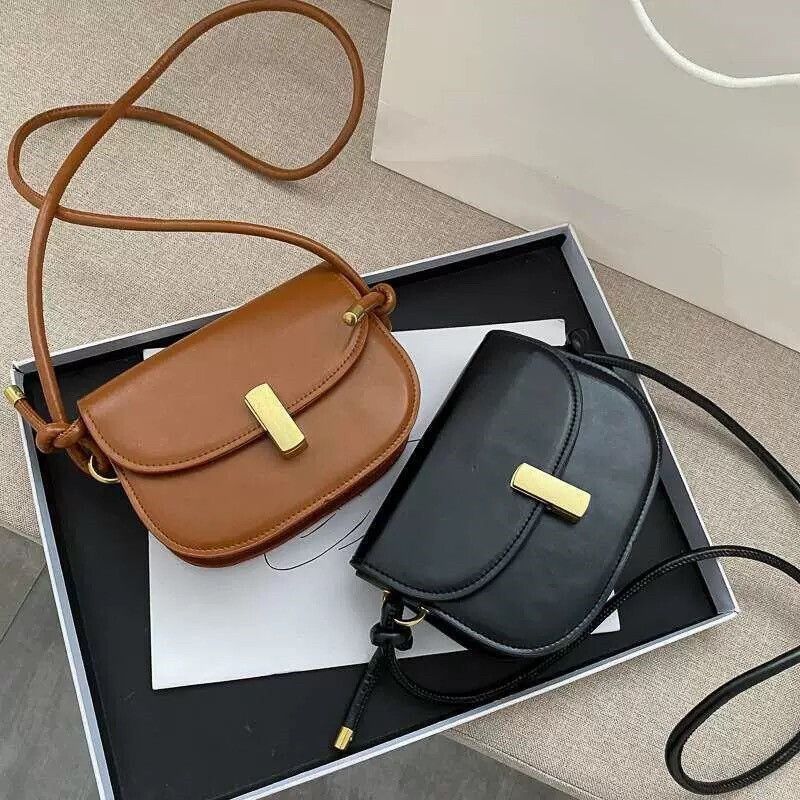 Brand New Brown Chic Style Crossbody/ Shoulder Bag