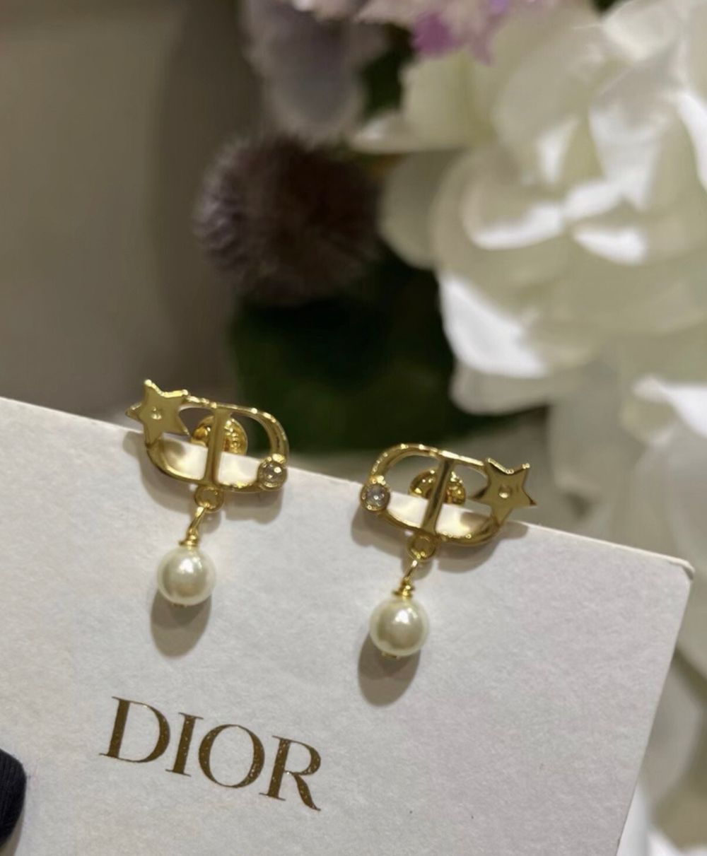 Dior Gold Tone Earrings Drop Pearl Star CD Tags