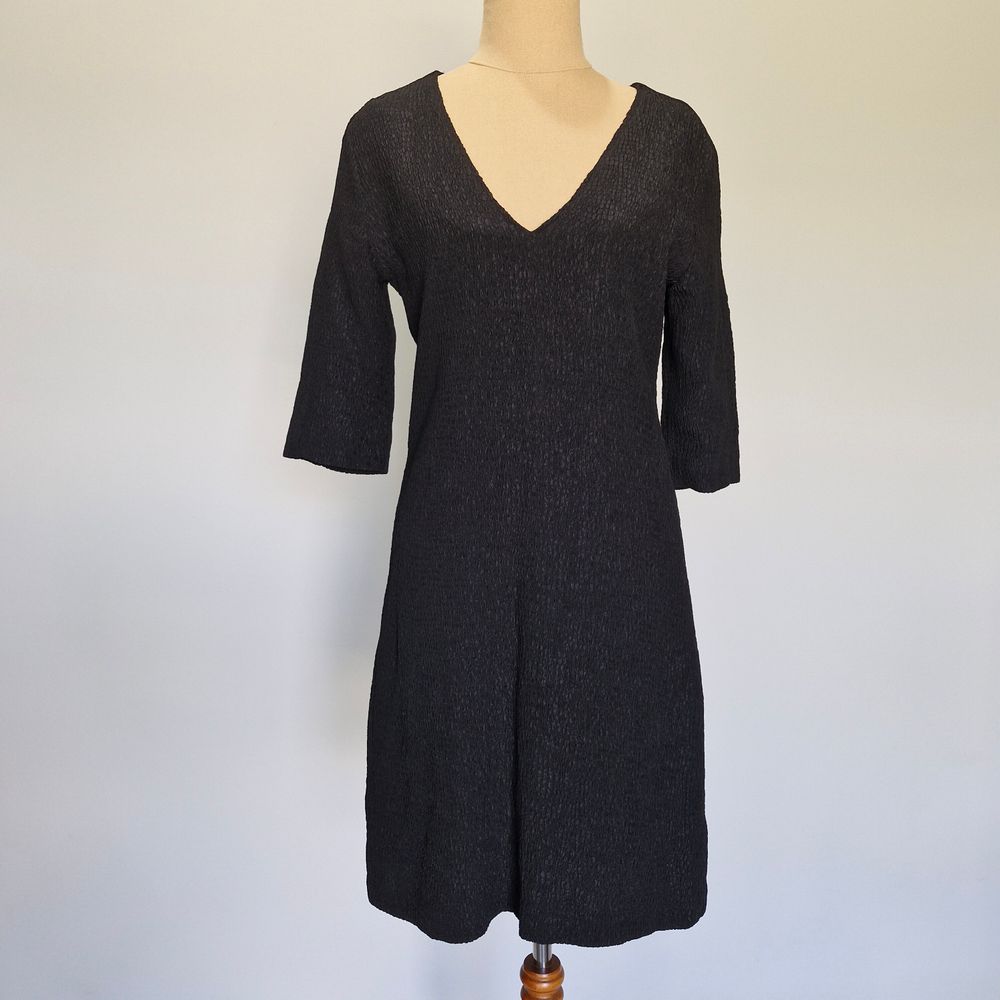 Scanlan Theodore Black Reptile Textured V-Neck Stretch Pencil Dress Size 10