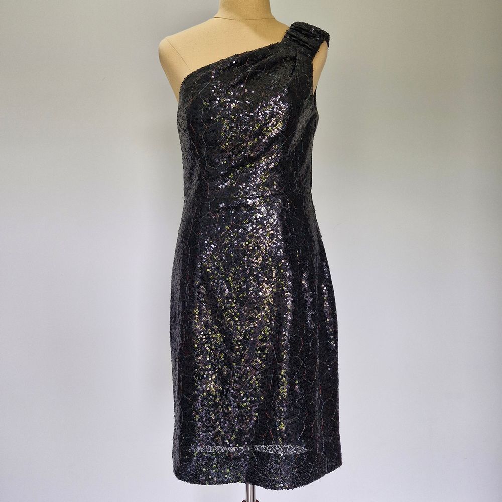 Alex Perry - Alex Perry Black Sequin One Shoulder Evening Cocktail Dress Size 10 on Designer Wardrobe Alex Perry - Alex Perry Black Sequin One Shoulder Evening Cocktail Dress Size 10 on Designer Wardrobe