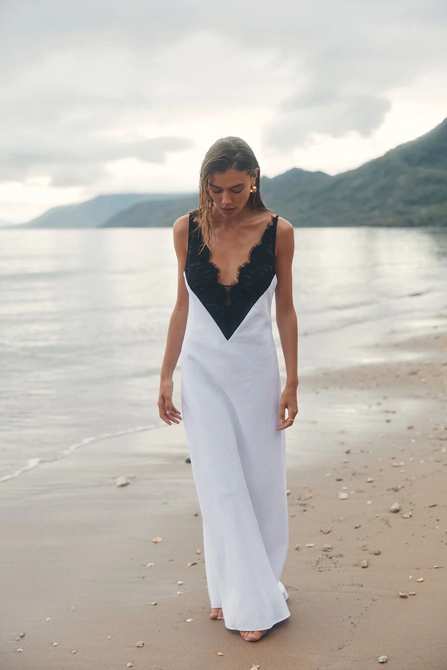 DISSH - HAZEL WHITE LACE LINEN MIDI on Designer Wardrobe