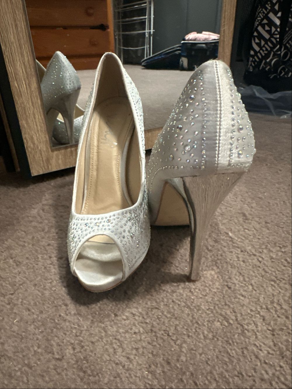 Silver Satin Dimond Pep Toe Heals