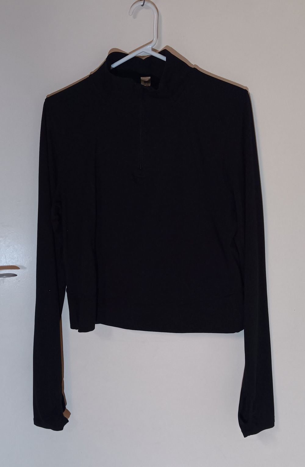 90 DEGREE By REFLEX Black Stretch Running Top