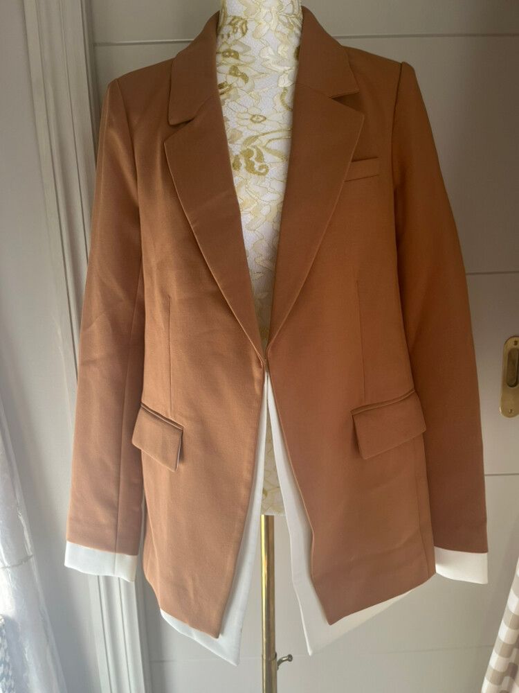 Favorite Daughter Tan Blazer