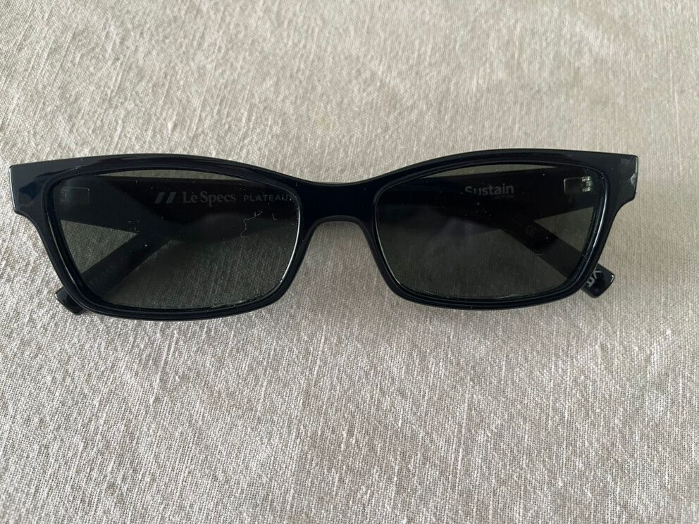 Le specs black sunglasses