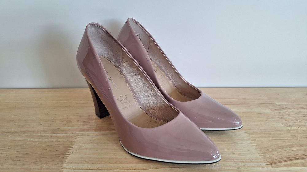 Isabella Anselmi Malibu Heel