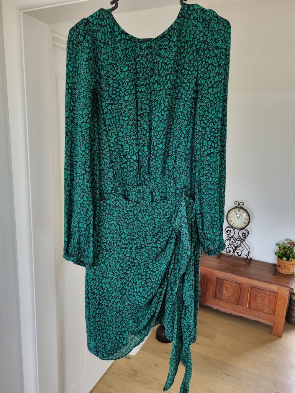 Saba - Green SABA wrap dress on Designer Wardrobe