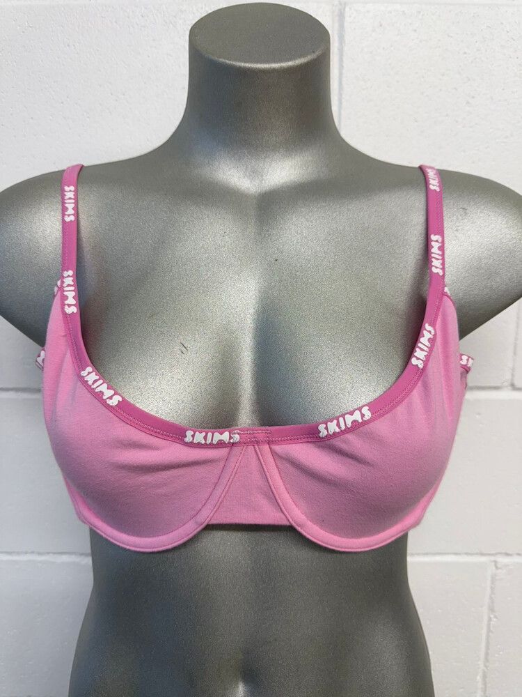 Skims Pink Bra BNWT
