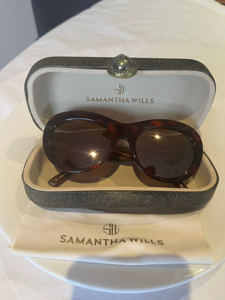 SAMANTHA WILLS GRACE CAT EYE STYLE SUNGLASSES TORTOISE SHELL