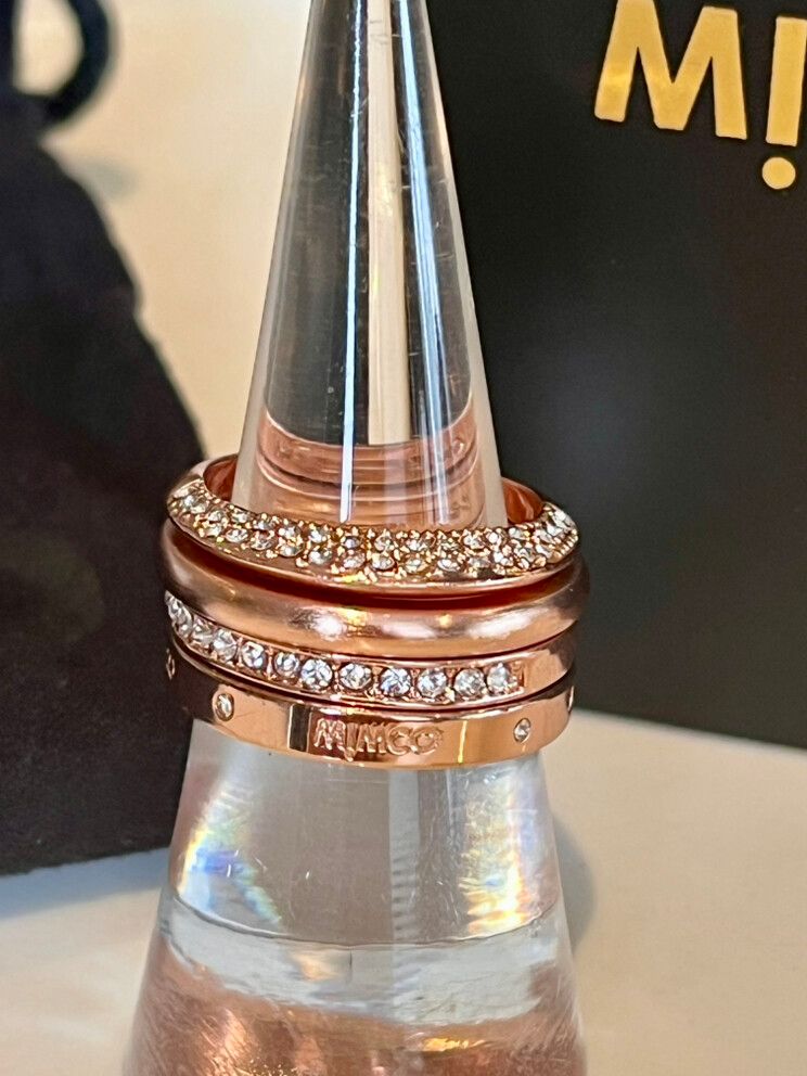 MIMCO ROSE GOLD 4 RING STACK SET SIZE MED/7 - BNWOT