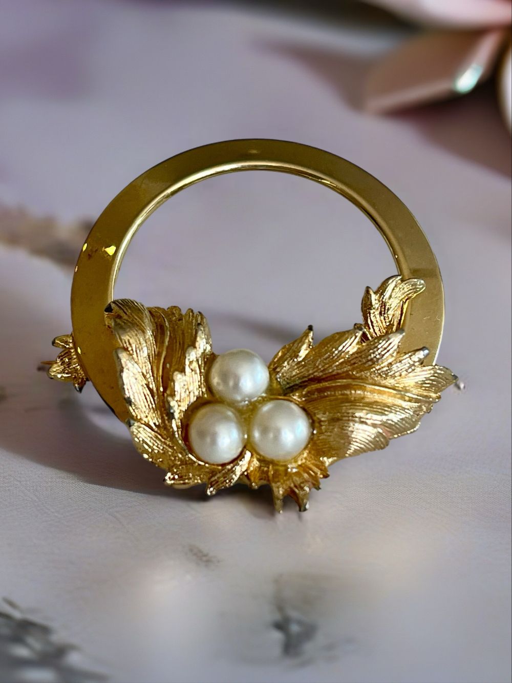 ⚜️VINTAGE SARAH COVENTRY 1965 ENDEARING BROOCH