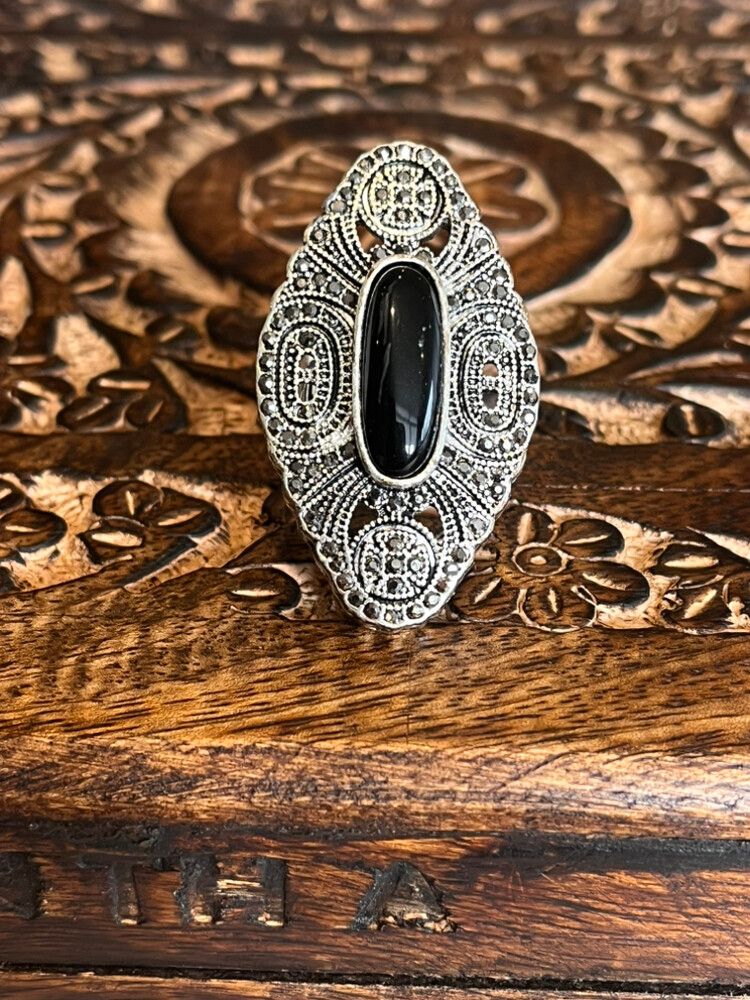 ⚜️SAMANTHA WILLS NIGHT MOVES RING IN SILVER WITH BLACK AGATE & MARCASITE